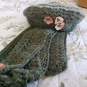 Hat & Scarf set